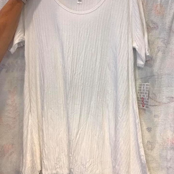 Perfect T’s - Picture 5 of 8